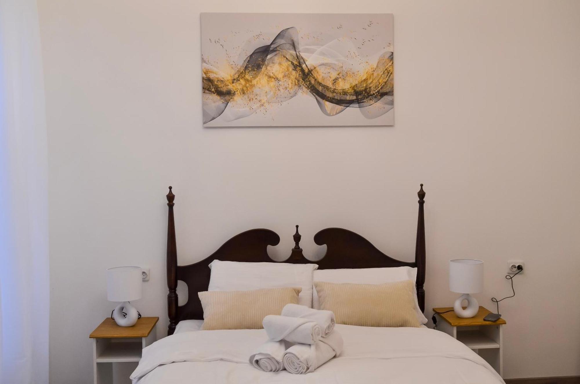 Main Street Retreat Apartment With Free Parking Sarajevo Ngoại thất bức ảnh